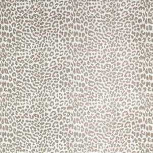 Homeroots 3' X 5' Beige And Cream Leopard  Print Shag Handmade Non Skid Area Rug  Polyester 491675