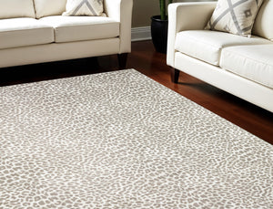 Homeroots 5' X 8' Beige And Cream Leopard  Print Shag Handmade Non Skid Area Rug  Polyester 491676