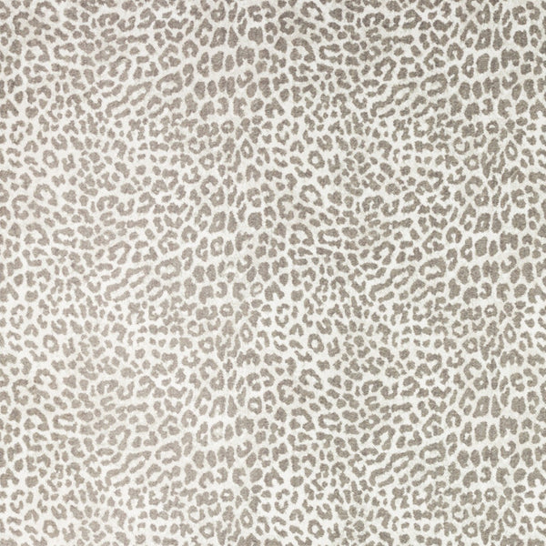 Homeroots 5' X 8' Beige And Cream Leopard  Print Shag Handmade Non Skid Area Rug  Polyester 491676