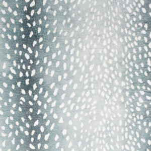 Homeroots 8' X 8' Grey Gazelle Round Shag Handmade Non Skid Area Rug  Polyester 491684