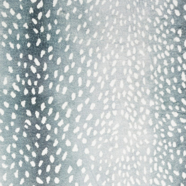 Homeroots 8' X 8' Grey Gazelle Round Shag Handmade Non Skid Area Rug  Polyester 491684