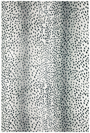 Homeroots 8' X 8' Black Round Gazelle Print Shag Handmade Non Skid Area Rug  Polyester 491696