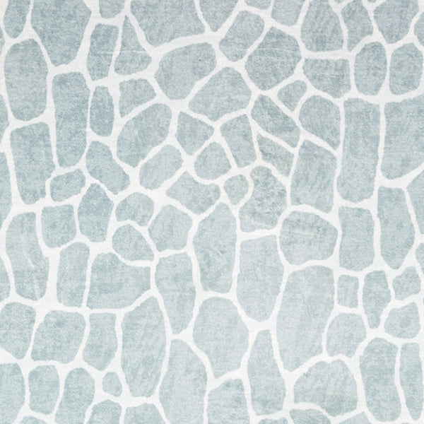 Homeroots 3' X 5' Gray And Ivory Animal Print Handmade Non Skid Area Rug  Polyester 491711