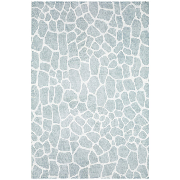 Homeroots 5' X 8' Gray And Ivory Animal Print Handmade Non Skid Area Rug  Polyester 491712