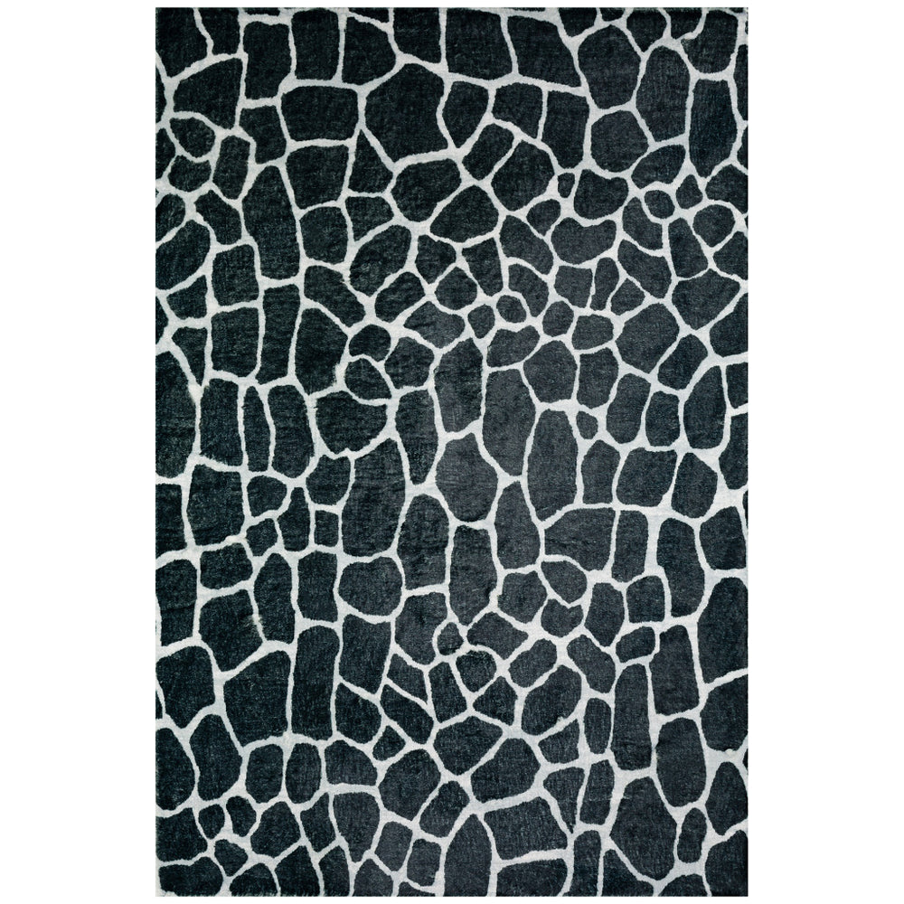 Homeroots 5' X 8' Black And White Croc Print Shag Handmade Non Skid Area Rug  Polyester 491718