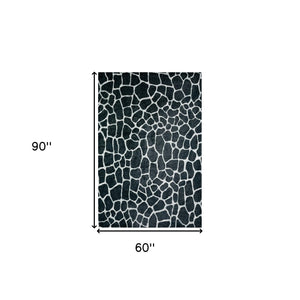 Homeroots 5' X 8' Black And White Croc Print Shag Handmade Non Skid Area Rug  Polyester 491718