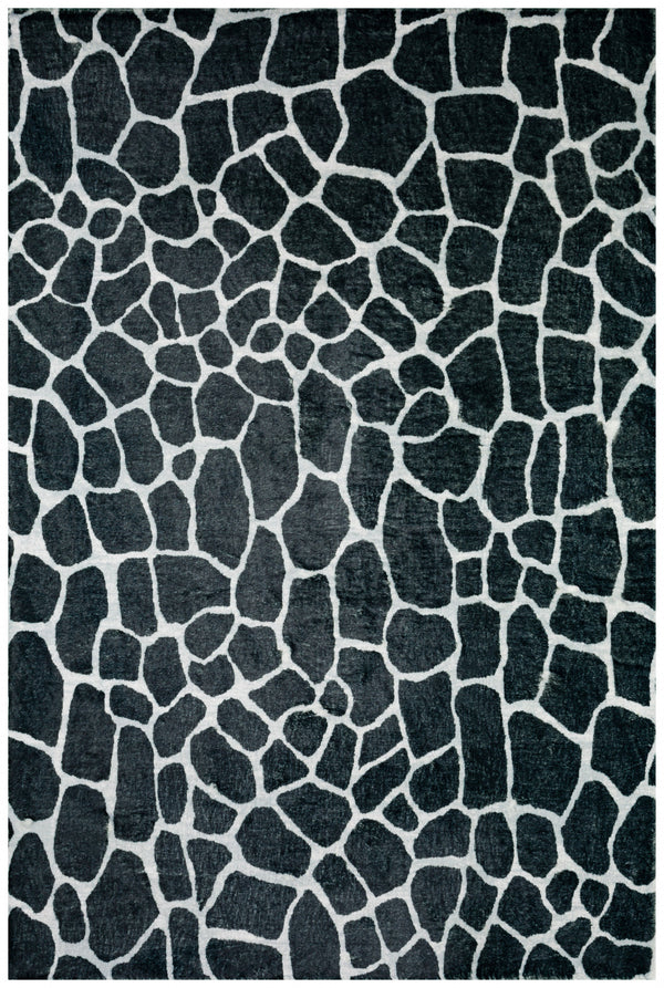 Homeroots 8' X 10' Black And White Croc Print Shag Handmade Non Skid Area Rug  Polyester 491719