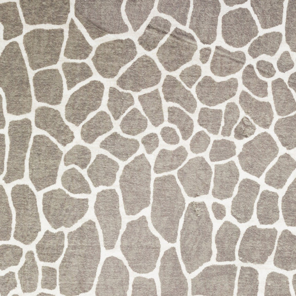 Homeroots 3' X 5' Beige Giraffe Print Shag Handmade Non Skid Area Rug  Polyester 491723