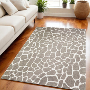 Homeroots 5' X 8' Beige Giraffe Print Shag Handmade Non Skid Area Rug  Polyester 491724