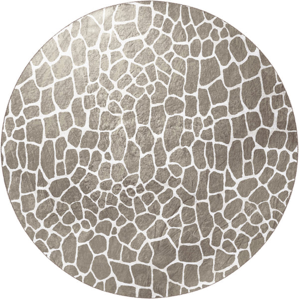 Homeroots 8' X 8' Beige Round Giraffe Print Shag Handmade Non Skid Area Rug  Polyester 491726