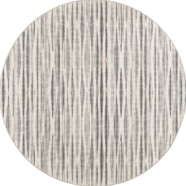 Homeroots 10' Ivory Round Ombre Tufted Handmade Area Rug  Polyester 491750