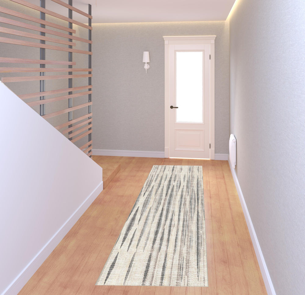 Homeroots 3' X 8' Ivory Ombre Tufted Handmade Runner Rug  Polyester 491752