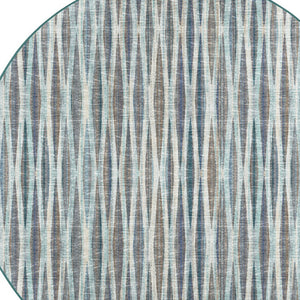 Homeroots 10' Blue Round Ombre Tufted Handmade Area Rug  Polyester 491761
