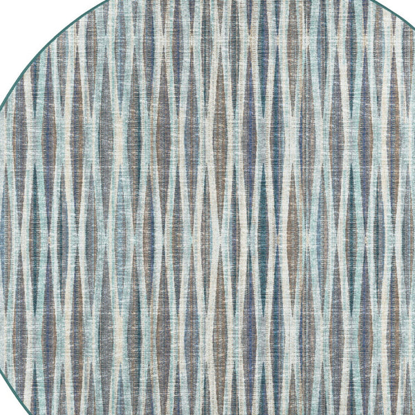 Homeroots 10' Blue Round Ombre Tufted Handmade Area Rug  Polyester 491761