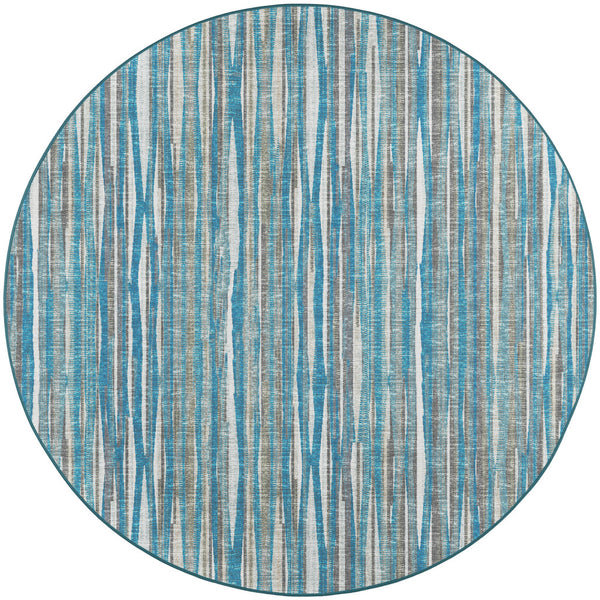 Homeroots 10' Blue Round Ombre Tufted Handmade Area Rug  Polyester 491783