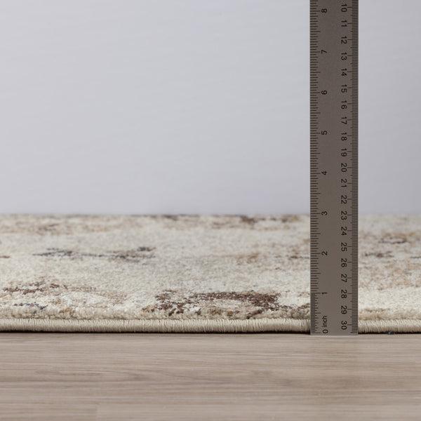 Homeroots 8' X 11' Beige And Brown Oriental Area Rug  Polypropylene 491913