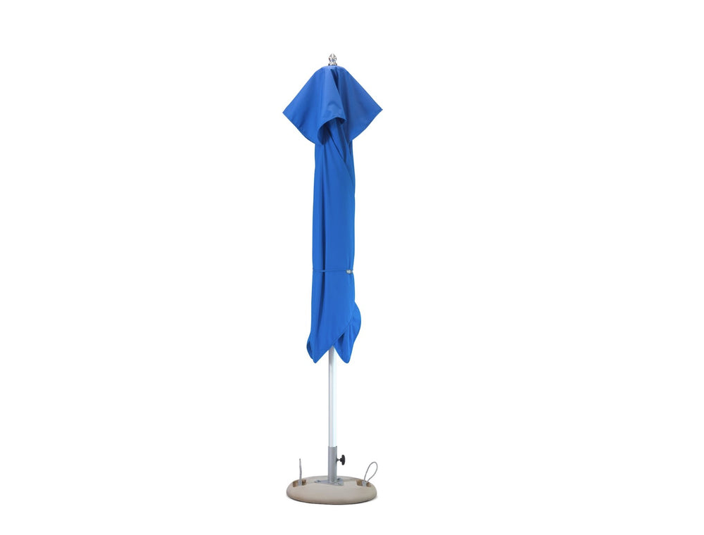 Homeroots 10' Blue Polyester Round Market Patio Umbrella  Aluminum 491973