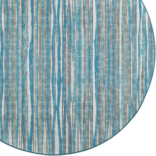 Homeroots 6' Blue Round Ombre Tufted Handmade Area Rug  Polyester 493045