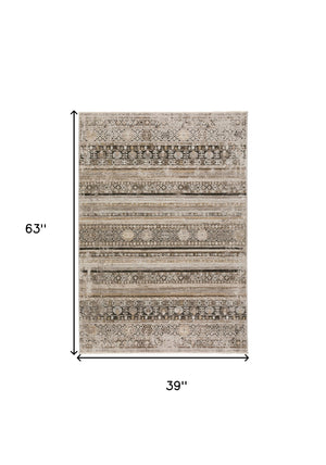 Homeroots 3' X 5' Brown Oriental Area Rug With Fringe  Polyester 493092