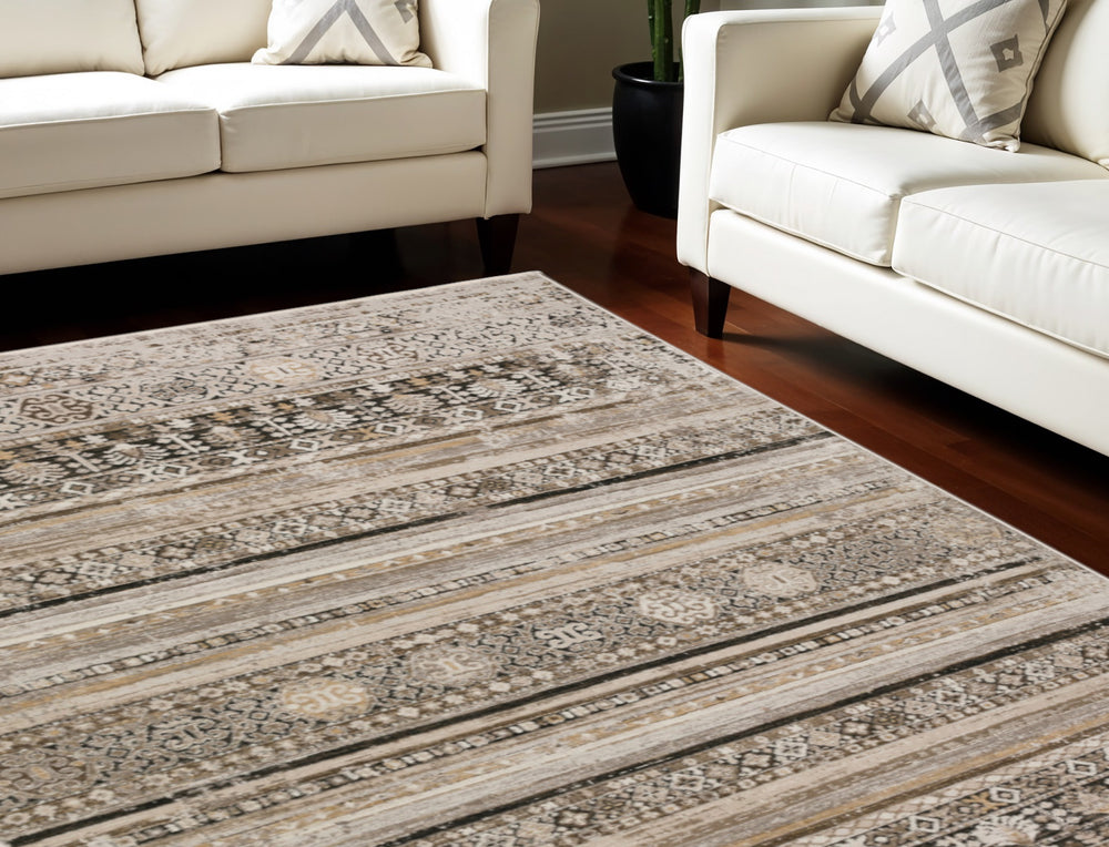 Homeroots 8' X 10' Brown Oriental Area Rug With Fringe  Polyester 493094