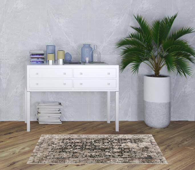 Homeroots 3' X 5' Black Oriental Area Rug With Fringe  Polyester 493100