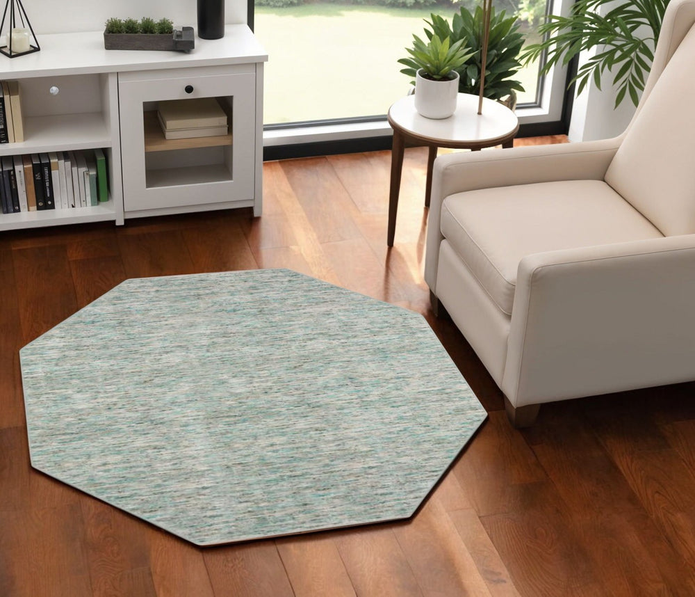 Homeroots 4' Green And Ivory Octagon Wool Hand Loomed Area Rug  Wool 493148