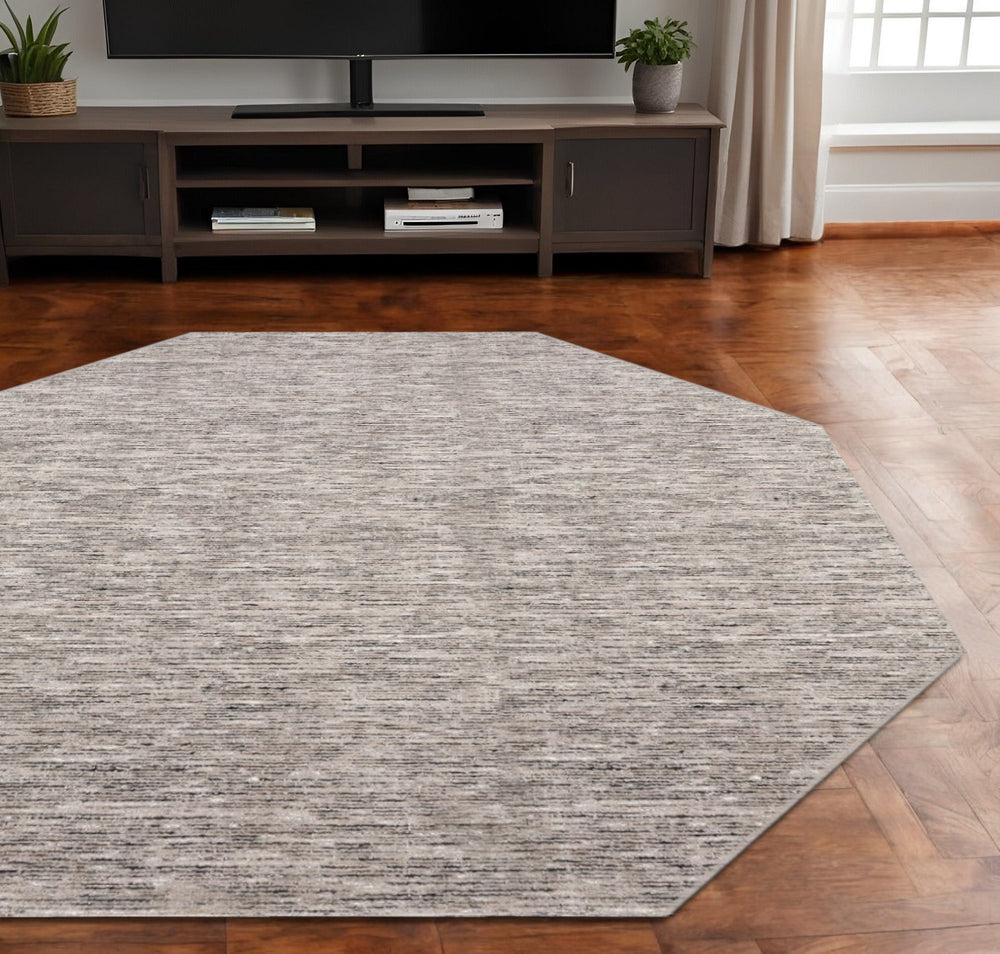 Homeroots 10' Beige And Black Octagon Wool Hand Loomed Area Rug  Wool 493219
