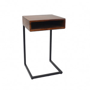 HomeRoots 24" Elegant Gold and Natural Solid Wood Square End Table - Chic Modern Design for Any Space 493227