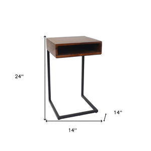 HomeRoots 24" Elegant Gold and Natural Solid Wood Square End Table - Chic Modern Design for Any Space 493227