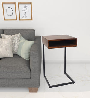 HomeRoots 24" Elegant Gold and Natural Solid Wood Square End Table - Chic Modern Design for Any Space 493227