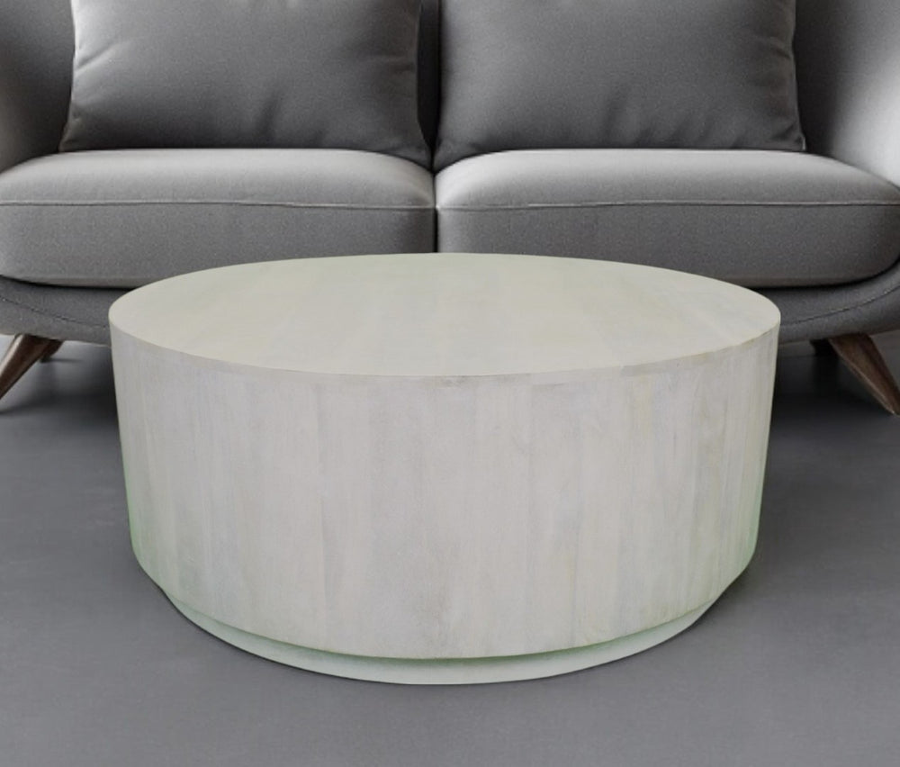 HomeRoots 42" Rustic White Solid Wood Round Coffee Table – Handcrafted Mango Wood, Distressed Finish, Versatile Design 493312