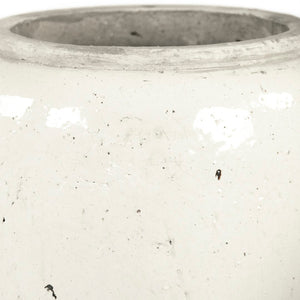 Distressed White Vase (4974L A25A) Zentique