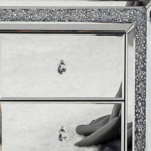 Homeroots 27" Silver Three Drawer Mirrored Nightstand   499317