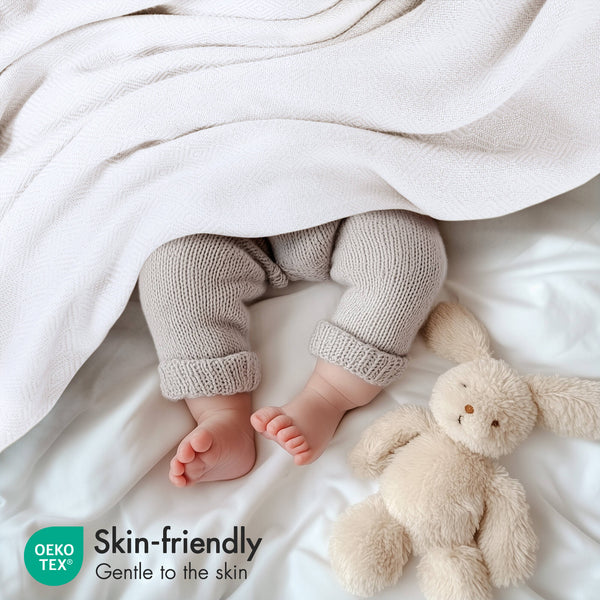 JLA Home Madison Park - Rayon Diamond Jacquard Bamboo Cotton Blanket — Silky Breathable Weave, Durable Pilling-Resistant Giftable White AM51-0511