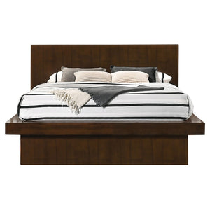 English Elm Piero Wire-brushed Oak Veneer Queen Bedroom Set with Louvered Panels Coastal Style B062S00738