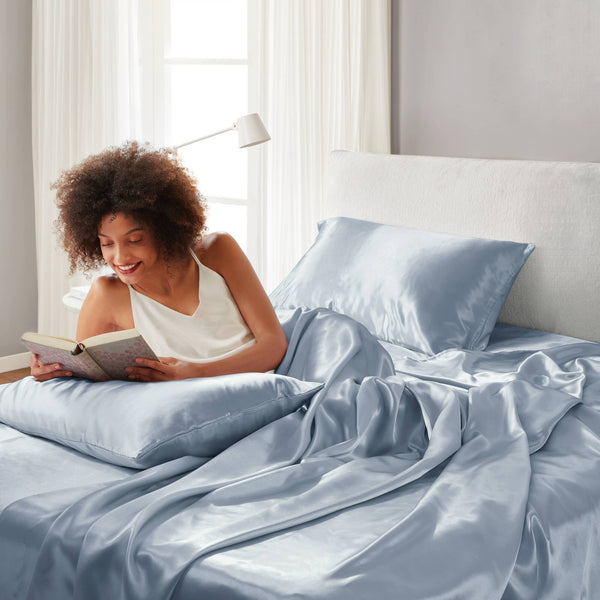 English Elm 6 Luxury Queen Sheet Set Satin 100% Polyester 90GSM Smooth Wrinkle-Resistant Deep Pocket Bedding Blue 11.81 L x 9.84 W x 3.94 H B035P319701