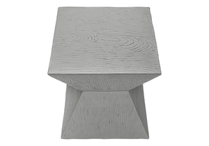 English Elm Accent Side Table Grey Wood Grain Magnesium Oxide Build for Indoor Outdoor Use B2710P461682