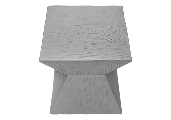 English Elm Accent Side Table Grey Wood Grain Magnesium Oxide Build for Indoor Outdoor Use B2710P461682