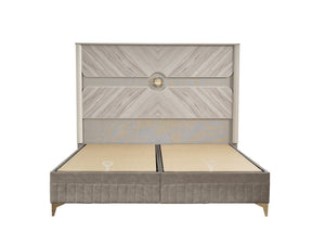 English Elm Eternity King 5PC Bedroom Set with Eucalyptus Veneer, High-Gloss Lacquer, Soft-Close Drawers & Storage B009S02049