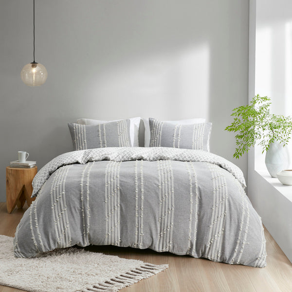 English Elm Full/Queen Kara Cotton Jacquard Duvet Cover Set – OEKO-TEX, button closure, ties, global striped & diamond design Gray 11.81 L x 9.84 W x 5.51 H B03596507