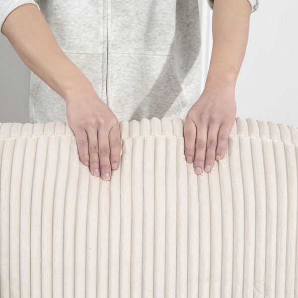 English Elm Convertible Sectional Sofa With Storage Ottoman, Cupholders & Usb Ports - Modern Comfort For Living Spaces W3098S00034