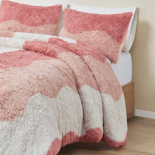 English Elm King/Cal King Cassie Ombre Shaggy Faux Fur Comforter Set - Tonal Wave Stripes, Blush Reverse, OEKO-TEX aprobación B035P148300