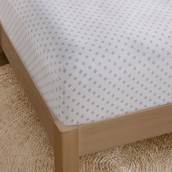 JLA Home Comfort Spaces - Chambray microfiber comforter set with denim-inspired texture, breathable all-season plush, Oeko-Tex certified Navy AM10-0069