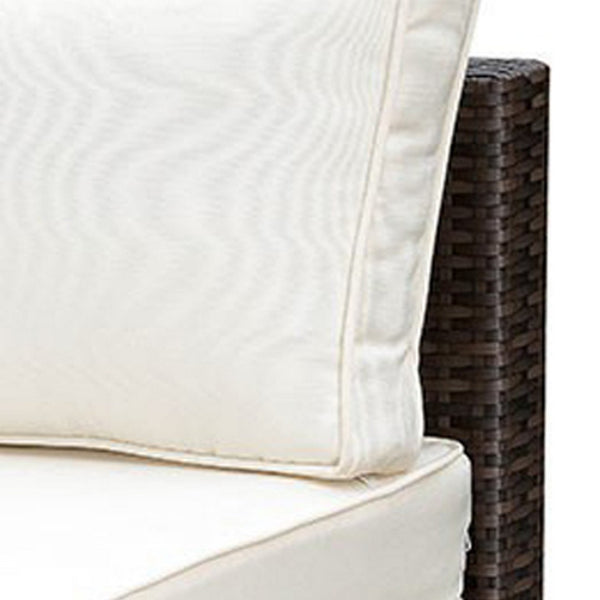 English Elm Aluminum Wicker Outdoor Patio Chair with Cushioned Seat Resort Style Seating B056P417097