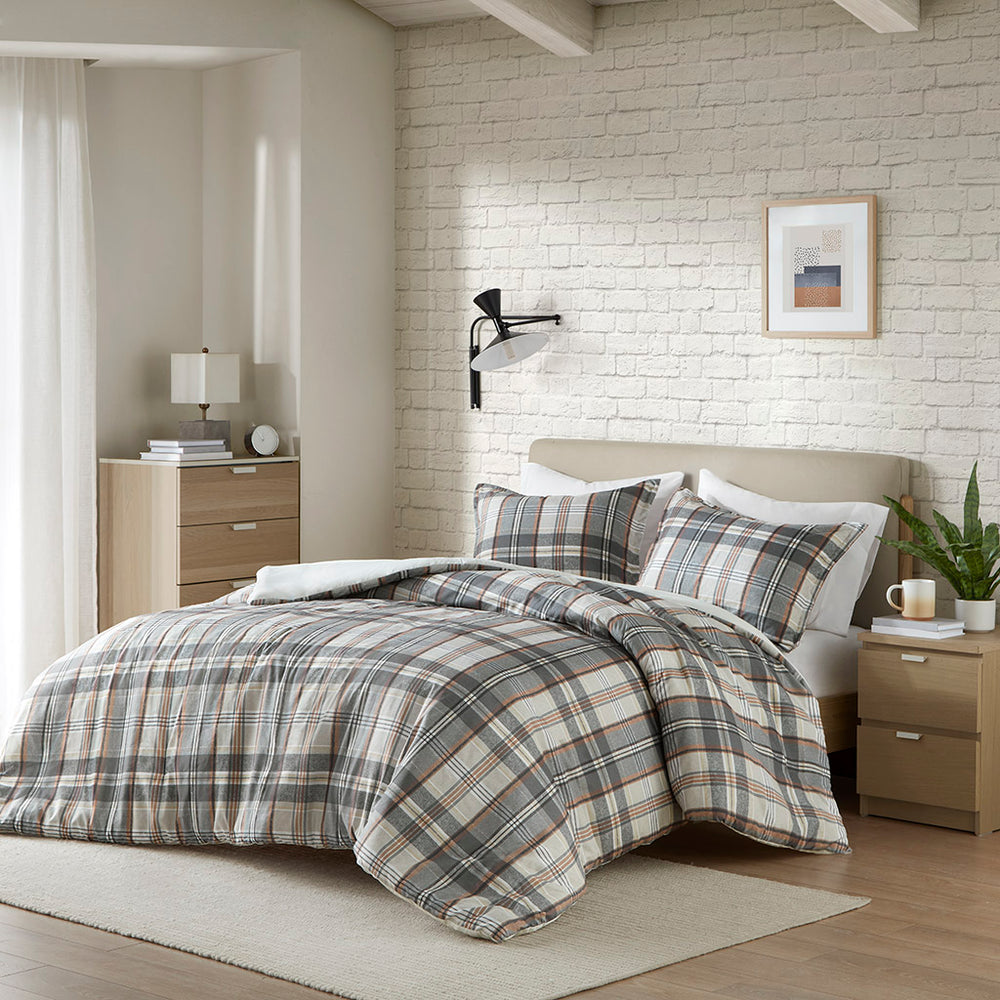 JLA Home Intelligent Design - Plaid Vintage Plaid Duvet Cover Set with OEKO-TEX Fabric, Antimicrobial, Corner Ties, Easy Care 90 L x 68 W x 0.13H ID12-2334