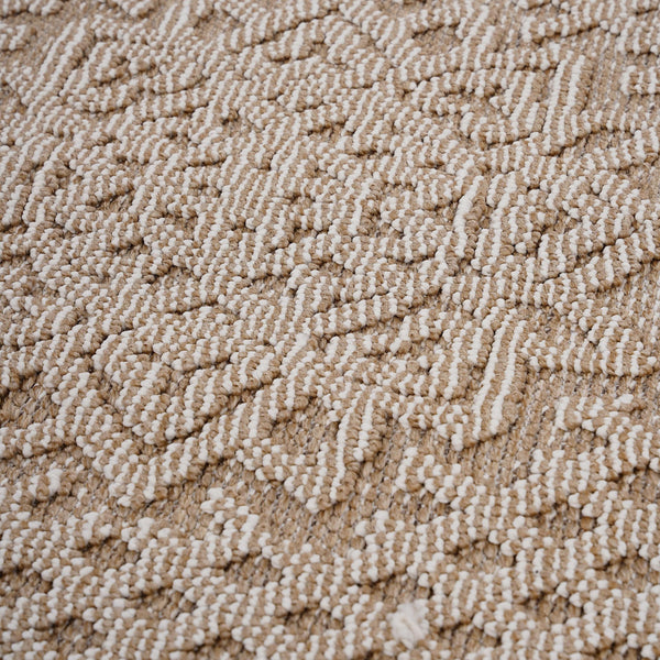 English Elm Loom Luxe Beige Medallion Area Rug - Durable, Stylish Indoor/Outdoor Runner For High-Traffic Spaces B335P289625