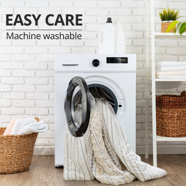 JLA Home INK+IVY - Cotton Imani Duvet Cover Mini Set with Geometric Tufted Chenille, Solid Reverse, OEKO‑TEX Cozy 92 L x 88 W x 0.13H II12-996