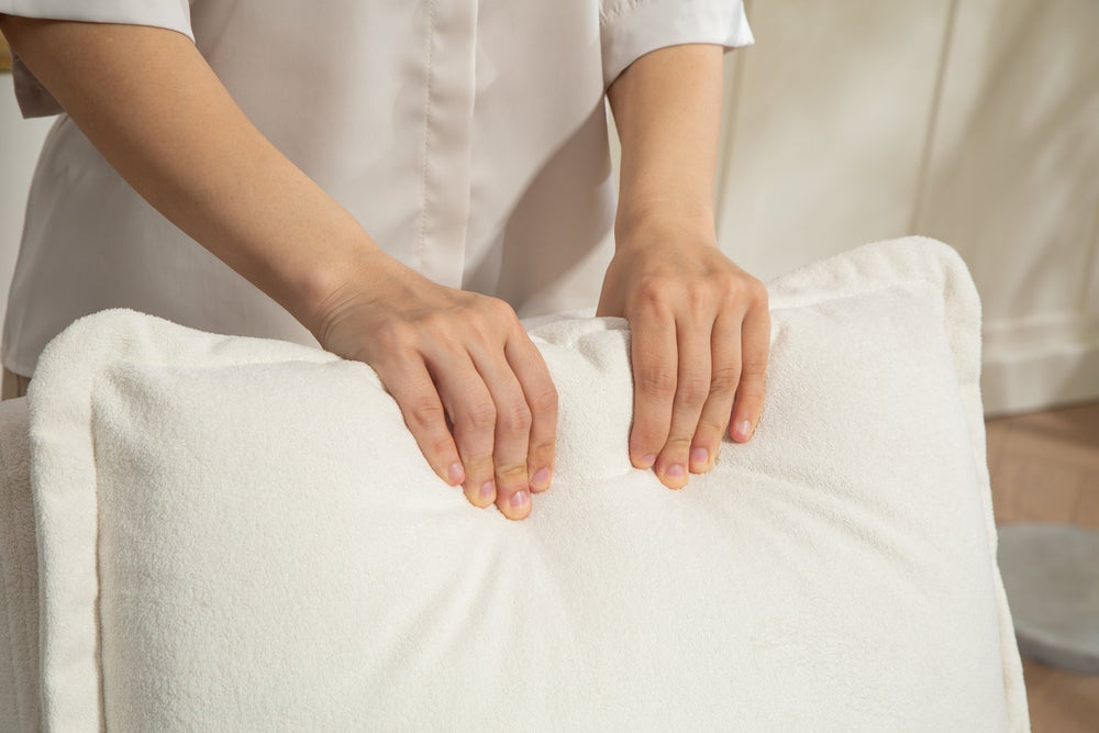 English Elm Short plush velvet armchair sofa with manual button recline, 360° swivel, cozy lounge chair for living room Camel W547P322818