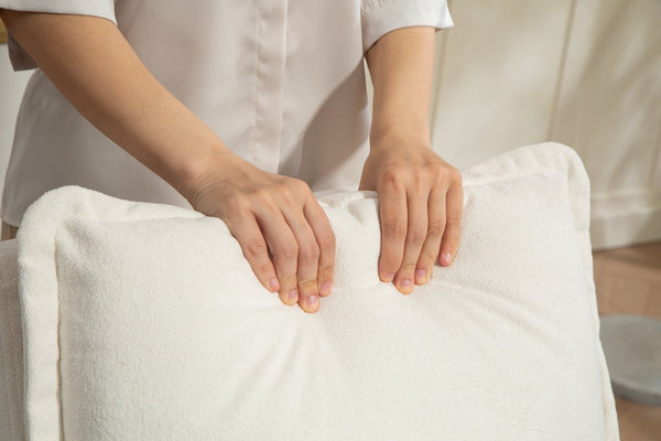 English Elm Short plush velvet armchair sofa with manual button recline, 360° swivel, cozy lounge chair for living room Camel W547P322818