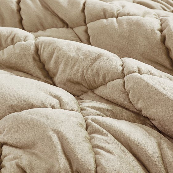 English Elm Twin Plush Velvet 2-Piece Comforter Set - Box Quilted, Down-Alternative Fill, Microfiber Reverse Sham, Cozy Twin Bedding B035P203234